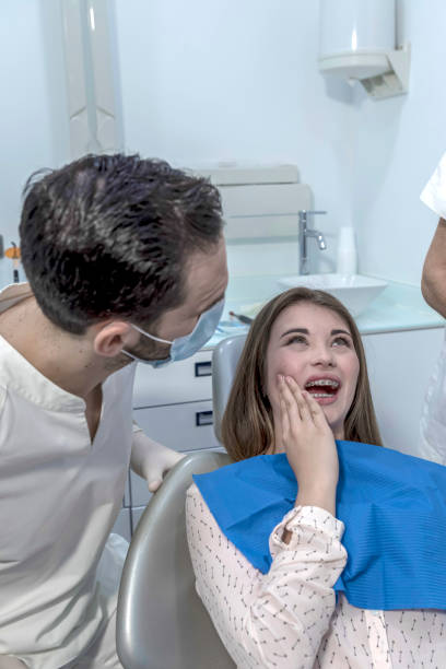 Best Emergency Cosmetic Dentistry (e.g., broken veneers) in Manito, IL